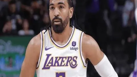 威少罚球被误判真相：他的小动作竟成关键诱因